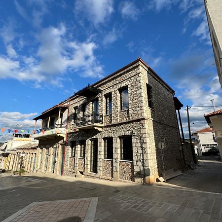 Amfikleias Earth Houses المظهر الخارجي الصورة